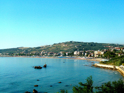 Veduta della città di Vasto sul mare Adriatico